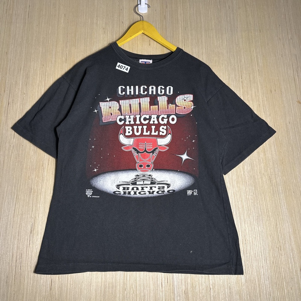 Vintage 90s Chicago Bulls Graphic Black T-Shirt XL 18-20 Made USA Men's